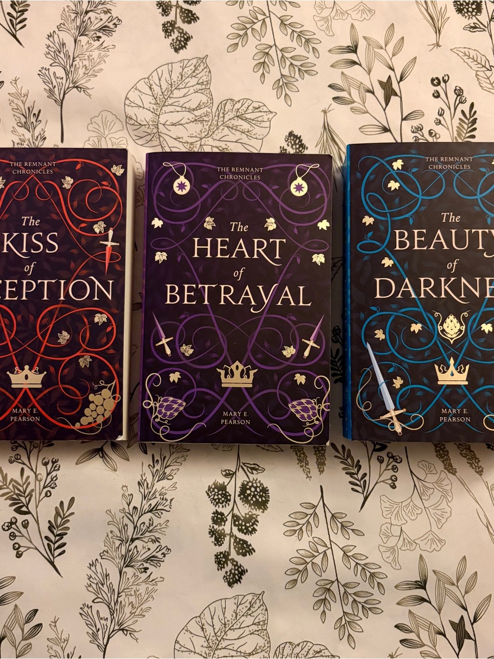 The Remnant Chronicles Trilogy Set